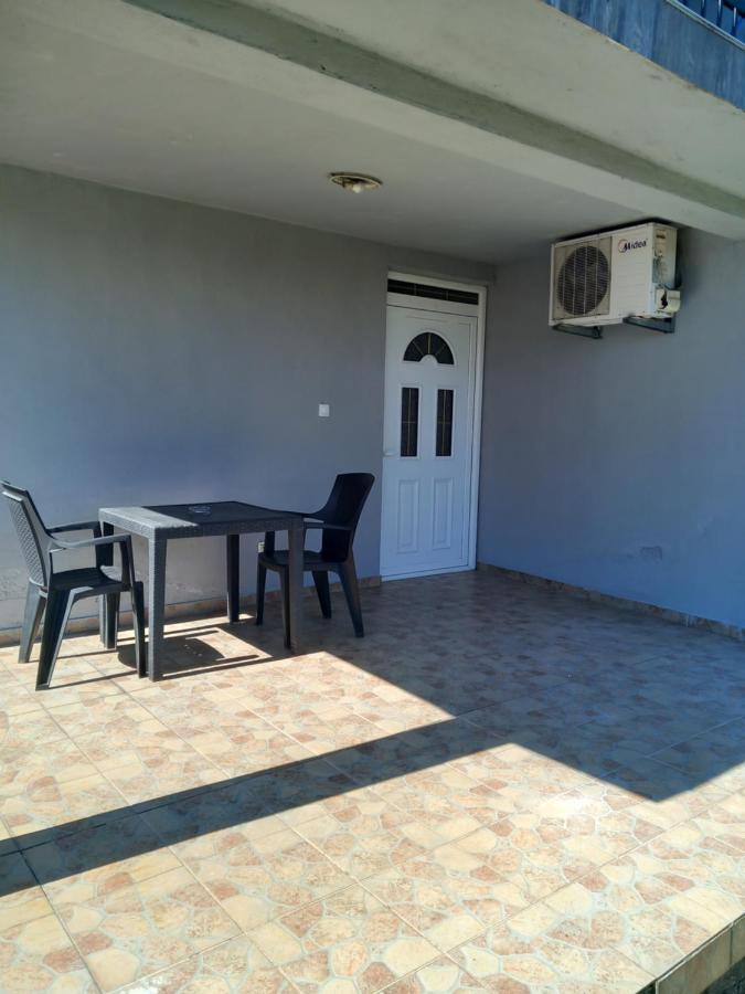 Apartment Filipovic พอดโกริกา ภายนอก รูปภาพ